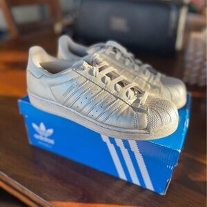 Adidas SuperStar